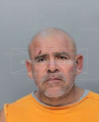 Edgar L Ramirez