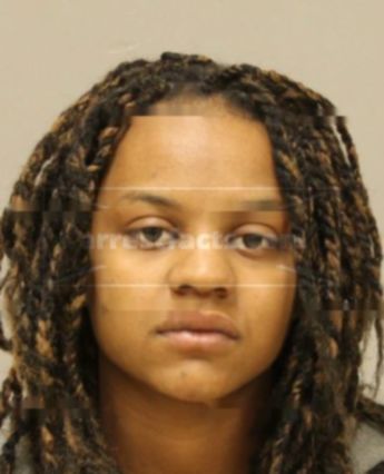 Latonna Lee