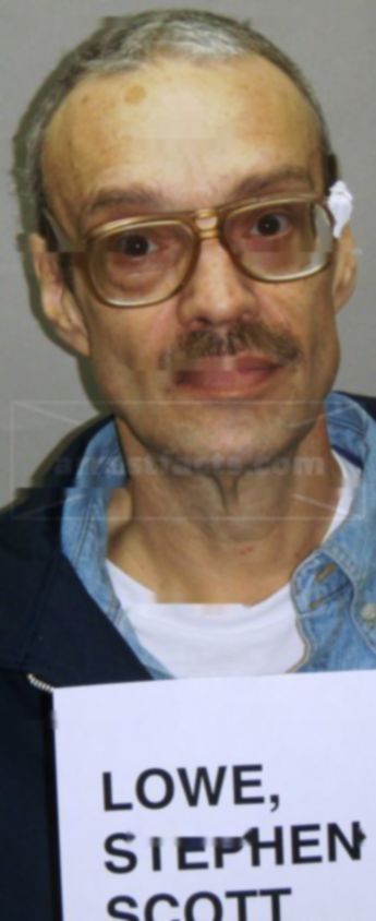 Stephen Scott Lowe