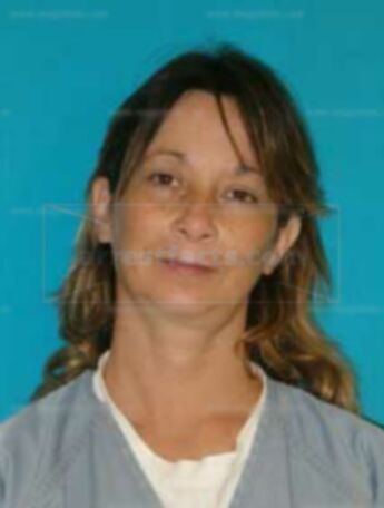 Traci R Dykes