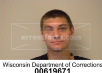 Corey L Yahr