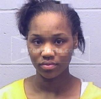 Johnayia Wright