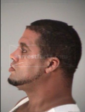 Victor Cruz Jr