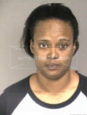 Hollis Sabrina