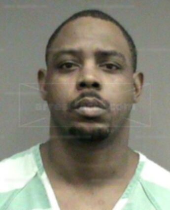 Marcus L Lockhart