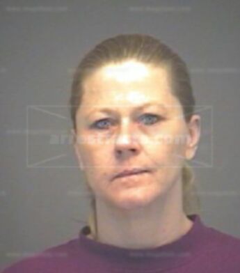 Sherri L Douglas