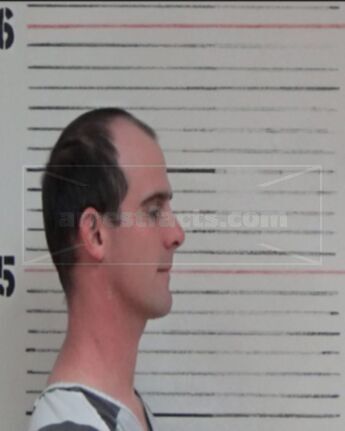 Nathan Ross Strahan