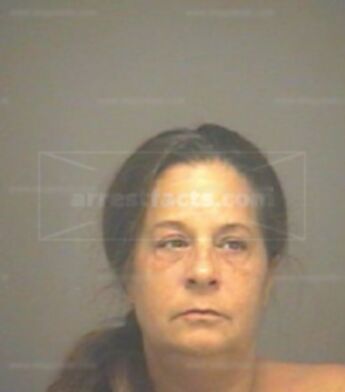 Karen D Groves