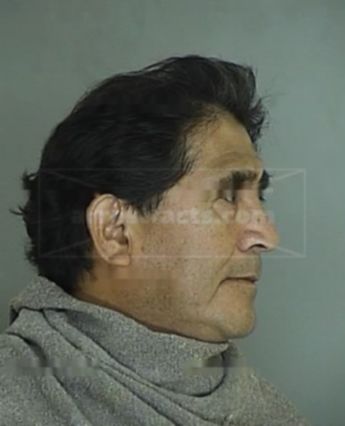 Javier Flores Aguilar