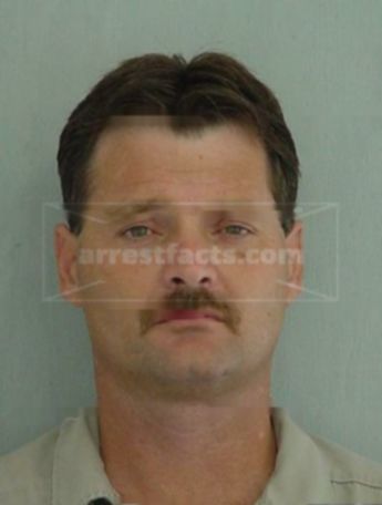 Chester D Mcdonald