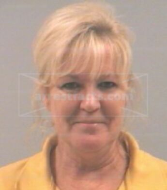 Lisa Harmon Devereaux