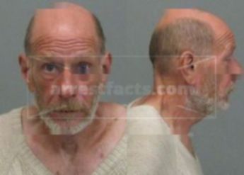 Robert D Zimmerman Age: