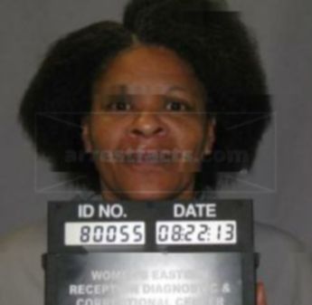 Angela M Washington