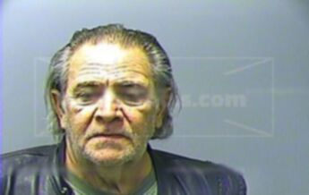 Robert Earl Kent