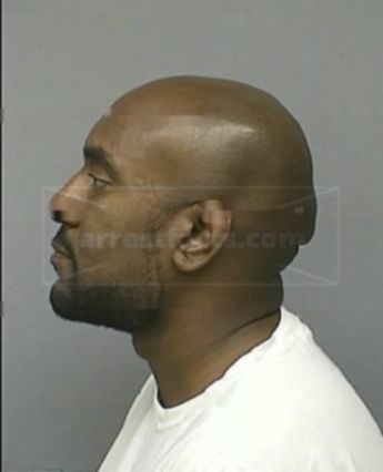 Shontell R Johnson