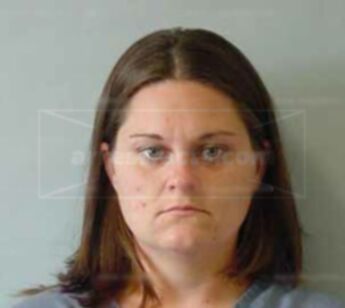 Lorraine J Swann