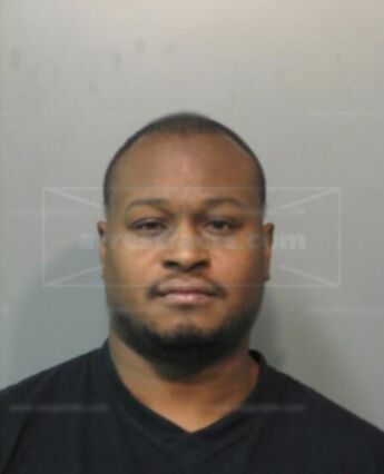 Antonio Knight