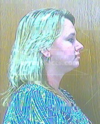 Sherry E Watts