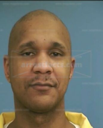 Carl Hollins