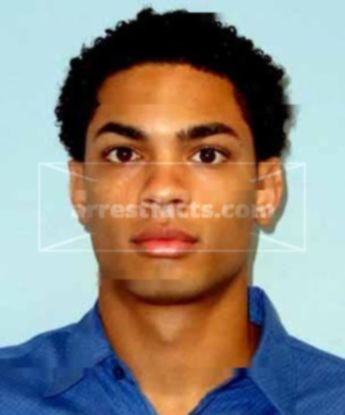 Derick Tavarez
