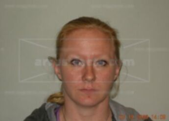 Holly B Hagenow