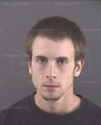 Justin L Davis