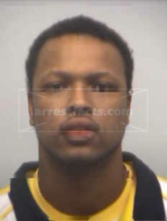 Dequavus Turner