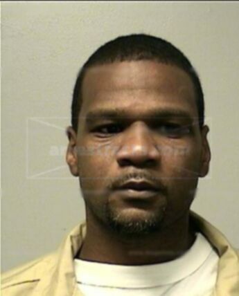 Darrelle R Harris