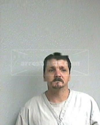 Johnny R Mills