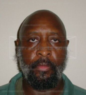 Larry D Hayes
