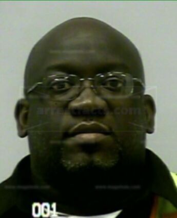 Vanando Cortez Smith