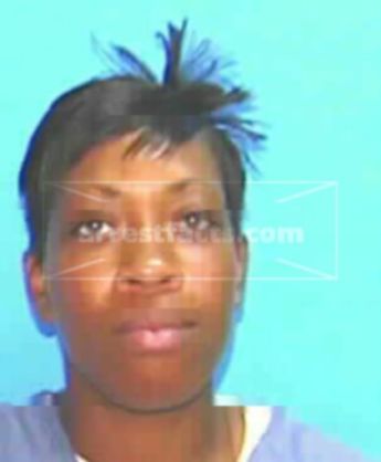 Larsunia Moore