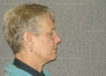 Debra R Poeschl