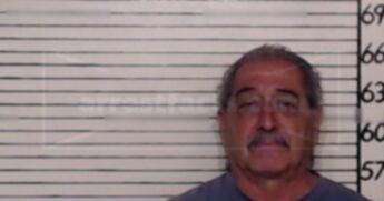 Robert Ray Lopez