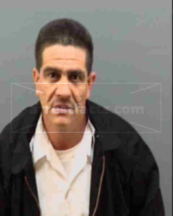 Ruben J Perez