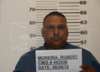 Robert Moreira