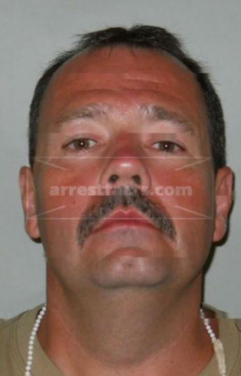 Lonnie D Severson