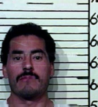 Marvin R Gomez