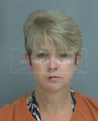 Lisa Pace Oshields