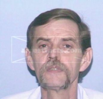 Lonnie R Padgett