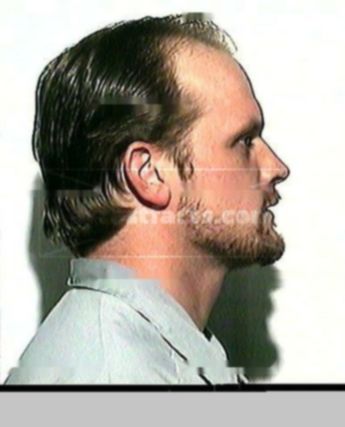 Willard L Peirce
