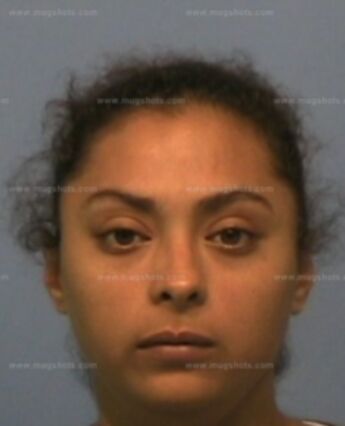Natia Juantia Valenzuela