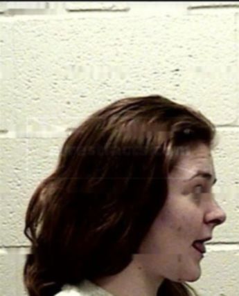 Alice L Bailey