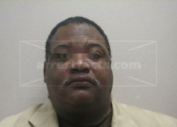 Leroy B Thomas