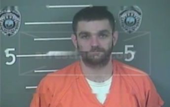 Tyler D Thacker