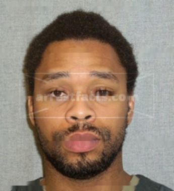 Nathaniel T Gholston