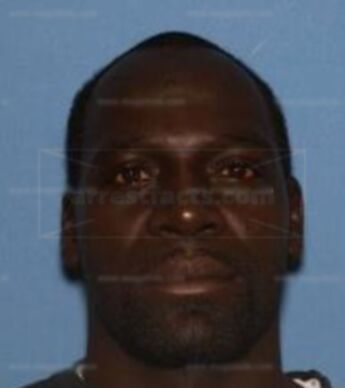 Antonio D Robinson