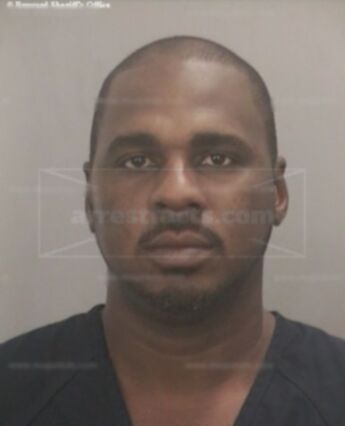 Roderick M Murray