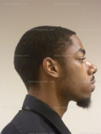 Deshawn T Brooks