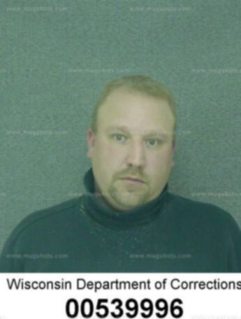 Justin J Bergum